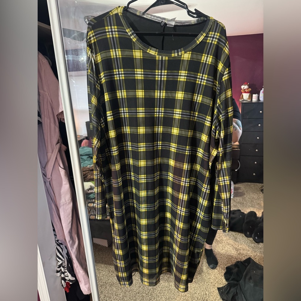 H&M Black and Yellow Checkered Dress